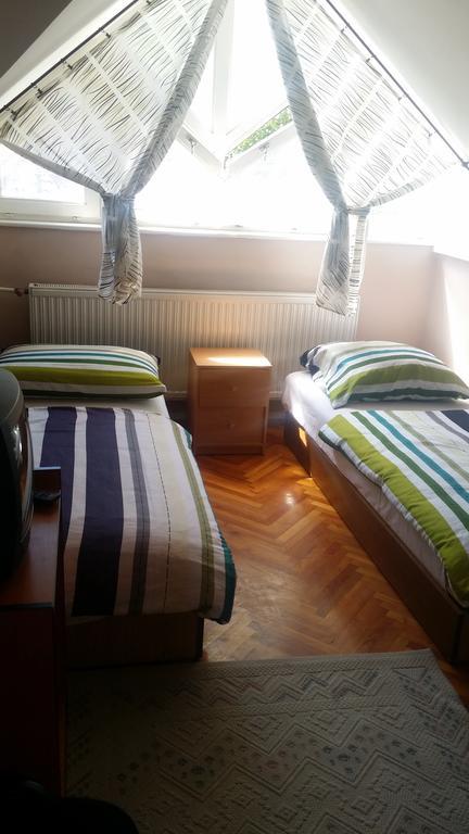 Horvath Apartmanhaz Капошвар Екстер'єр фото